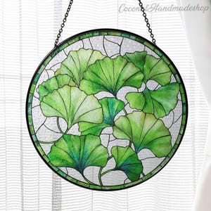 Ginkgo Leaf Glass Suncatcher, Round Green Ginkgo Window Hanging, Botanical Ginkgo Art Decor, Garden Boho Decor Gift for Plant Lover or Mom