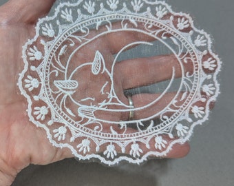 Embroidered Kitty Cat Doily: White Lace Organza Applique (4.5 x 6.5 Inches)