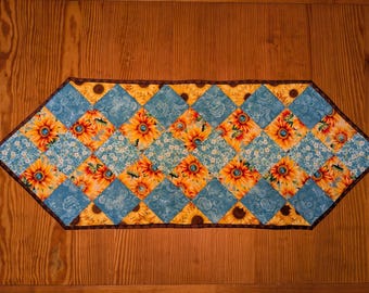 Sunflower and Aqua Quilted Table Runner, Reversible Floral Dresser Scarf, Farmhouse Kitchen Decor