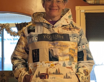 Handmade Yosemite National Park Patchwork Hoodie, Upcycled Quilted Camp Sweatshirt, Large