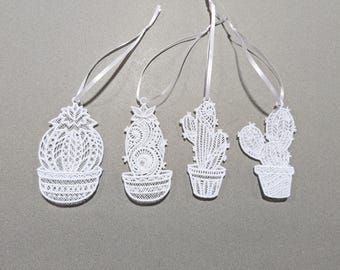 Lace Cactus Ornament, Free Standing Lace Desert Decor, FSL Saguaro Mirror Charm, Prickly Pear Gift Tag, Southwestern Christmas Ornament