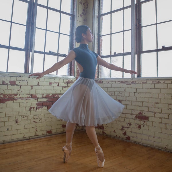 Classic 20” Light Grey Ballet Skirt -Grey Polyester Chiffon Ballet Dress for Class & Rehearsals | Matching Rolled Hem and Elastic Waistband