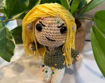 Tamlin Voodoo Doll Crochet Pattern: ACOTAR Inspired (2-in-1)