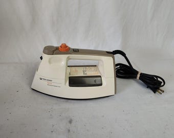 Vintage Black & Decker Auto-Shut-Off-Advanted-System-Eisen F505S getestet.