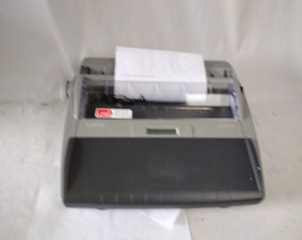 Brother SX-4000 Portable Professional Touch Keyboard Electronic Typewriter Works