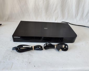Samsung HT-H4500 3D smart blu-ray player receiver with cords tested.