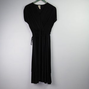 Vintage 1970&#39;s Kings Row Shift A-Line Black Silky Dress