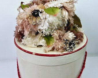 Vintage Miss Kathy New York Neutral Color Silk Floral Velvet Bow Cloche Hat Vintage Miss Kathy New York Neutral Color Silk Floral Velvet  main image 2