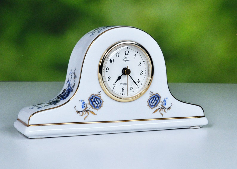 Vintage Elgin Mantel Clock Blue and White Floral Mantel | Etsy