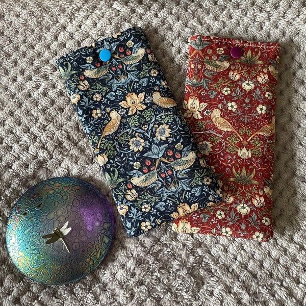 William Morris ‘The Strawberry Thief’ fabric phone/glasses case. Fully padded, snap fastener. Mother’s Day gift red or navy