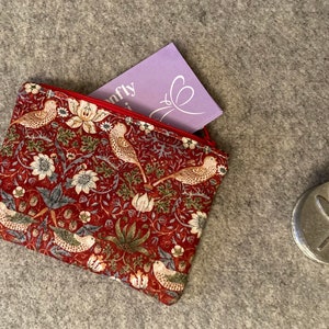 William Morris ‘The Strawberry Thief’ fabric coin purse, small zipped pouch. Mothers Day gift red or navy