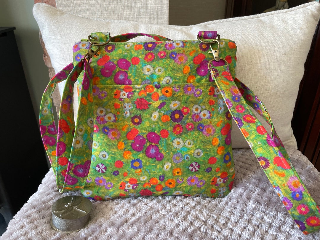 Klimt Print Pattern Crossbody bags