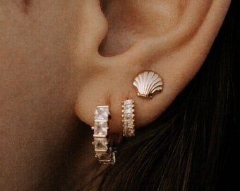 Sea Shell Gold Filled Stud Earrings, Women's Trendy Summer Jewelry, Ocean Inspired Earrings, Gold Filled Girl's Jewelry, Hypoallergenic