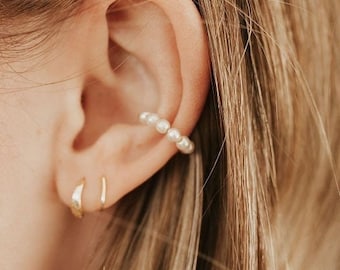 Pearl Ear Cuff, Gold Filled Pearl Jewelry, Faux Piercing, Trendy Jewelry, Ear Cuffs, Cute Jewelry, Gift Ideas for Friends, Bride Jewelry