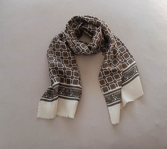 Vintage men’s ivory & green medallion print silk s