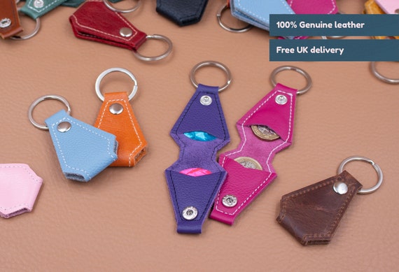 17 colours,  Handmade leather pick holder / plectrum holder / Trolley Keyring / Guitar pick holder / Plectrum keyring / pound holder