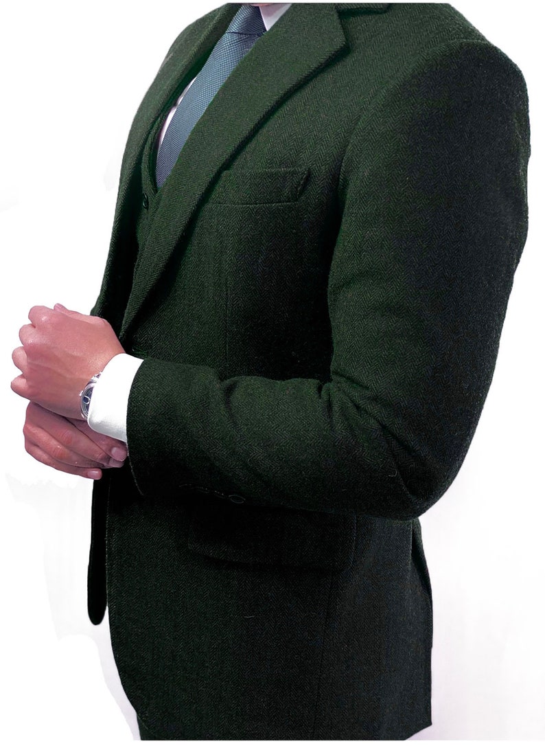 1900s Edwardian Men’s Suits and Coats Green Herringbone 3 Piece Tweed Suit  AT vintagedancer.com