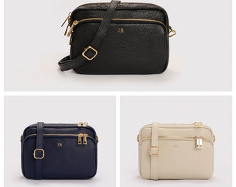 Bolso bandolera de piel italiana con iniciales personalizadas