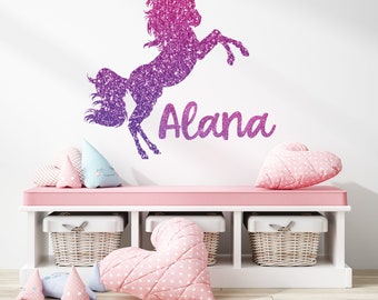 Personalisiertes Wandtattoo Einhorn Mit Namen – Für Mädchenzimmer | Selbstklebend, 35x30cm