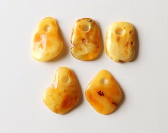 5 natural Baltic amber pendants, genuine baltic amber, wholesale amber, orange pendants with hole, butterscotch yellow amber stones