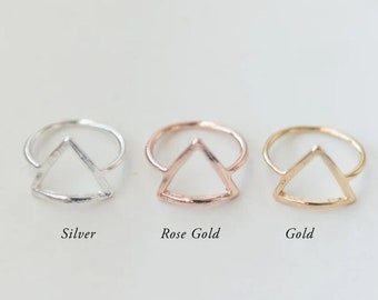 Triangle ring, Stackable Ring, Geometric Ring, midi ring, Simple ring, dainty ring, Tiny ring