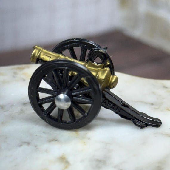 ビンテージ-銅製ミニチュア大砲 旧童友社 ミニチュア大砲シリーズ 1箱