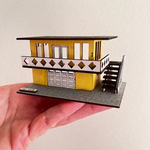 Mini Mid Century Modern Shop Building Kit The Kelly, 1:144 scale image 4