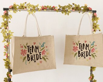 Set Brautjungfern Tote, Brautjungfer Geschenk, personalisierte Tasche, Hochzeitsfeier, Brautjungferntasche, personalisierter Tote, Burlap Tote Bag