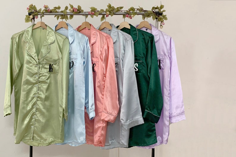bridesmaid sleep shirt, bridesmaid sleepshirt, bridesmaid sleep shirt long, bridesmaid sleepshirt oversized, button down bridesmaid shirt