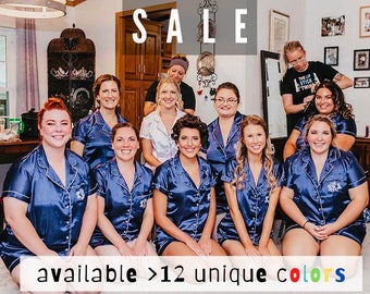 Personalisierte Brautjungfer Pyjama-Sets - Satin-PJs für Brautparty, Erste Hilfe, Brautjungfer Vorschlag Geschenke, Braut Loungewear