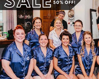 Bridesmaid Pajamas Bridesmaid Sleep Shirts Bridesmaid Button Down Shirts Bridal Party Pajamas Bridesmaid Pjs Bride Maid of Honor