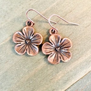 Copper Flower Earrings, Copper Earrings, Copper Earrings, Copper Flower Charms, Flower Jewelry, Copper Jewelry, Earring Gift Shop