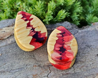 Pair of teardrop plugs, ear plugs, gauges 00, plugs and tunnels, 00 gauges, resin plugs, ear gauges, custom plugs, wood plugs, 1 inch, red