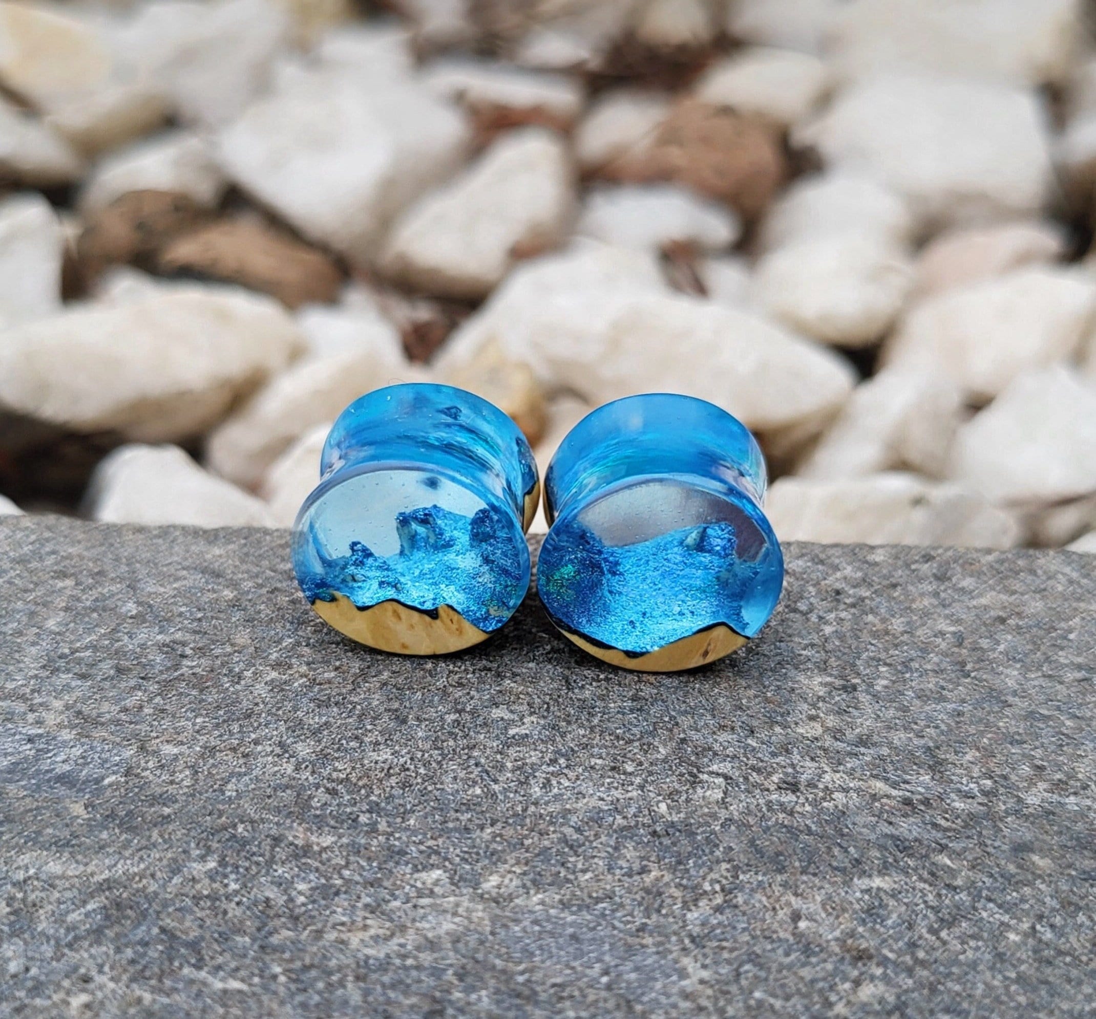 Pair of natural ear plugs - ear gauges - custom plugs - blue gauges - ear plugs gift - 1 inch gauge - resin wood gauges - 00 gauge earrings