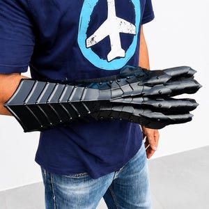 Schwarze mittelalterliche Stulpenhandschuhe | M Stahlleder-Ritterrüstung Cosplay LARP Renaissance-Accessoire Bild 12