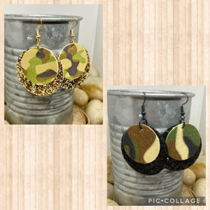 Camo leather earrings, Camo glitter earrings, round Camo earrings, circle Camo earrings, leather earrings