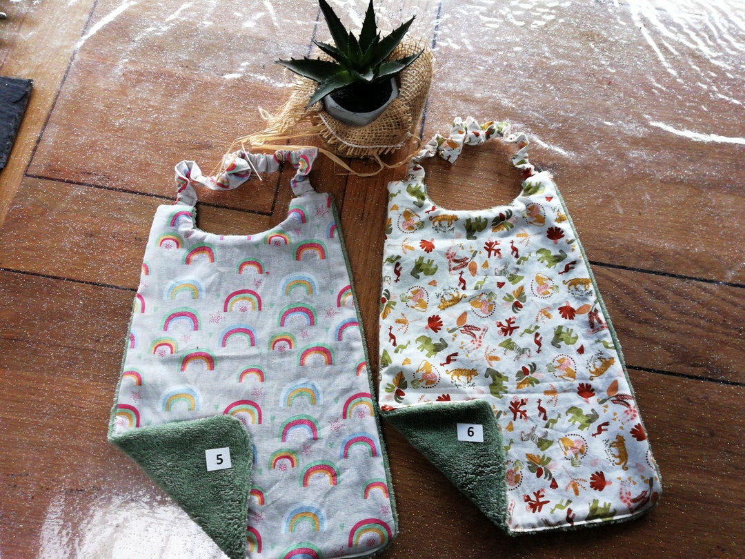 Serviette De Table Personnalisable Elastiquée Pour Enfant En Coton Avec Camions De Chantier, Serviette De Cantine Maternelle