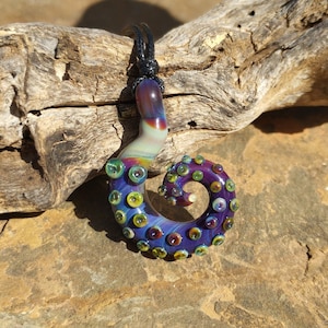 Pendant octopus tentacles in iridescent colors made of Reichenbach glass