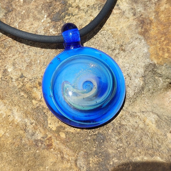 Suspension motif spirale en verre de Murano