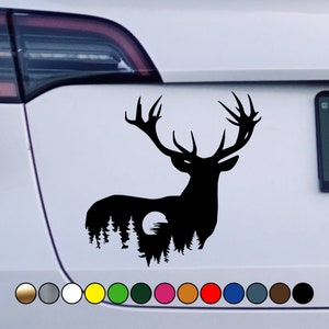 Adesivo Serene Deer in Nature Moon Forest Wildlife Majesty - Adesivo in vinile con decalcomania a colori dal taglio perfetto - Diverse dimensioni e colori disponibili!
