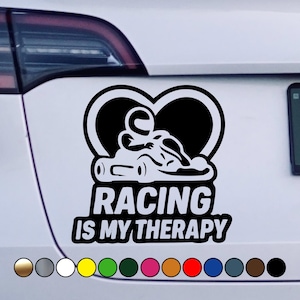 Sticker Racing is my Therapy - Karting - Hart - Liefde - Go Kart - Eenzitter - Vinyloverdrukplaatjesticker - Meerdere maten en kleuren beschikbaar!