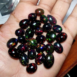 Lote de cabujones de ópalo negro etíope natural, formas variadas, lote de cabujones de ópalo multicolor, piedra preciosa de ópalo, ópalo etíope, anillo de compromiso con ópalo