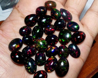 Multi auffälliges äthiopisches Schwarzopal-Cabochon-Lot: Mix-Form-Opal-Edelstein