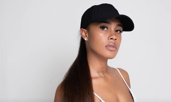 baseball cap for high ponytail
