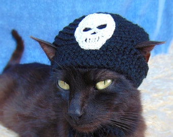 Skull hat for cat, Pirate hats for cats, Halloween pet costume, Halloween skull kitten outfit, Gift for cat lover, Crochet black cat costume