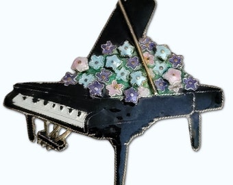 piano brooch