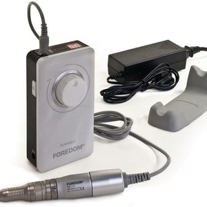 FOREDOM PORTABLE MICROMOTOR Kit K.1030, Rechargeable, Brush-Type 110v Or 220v