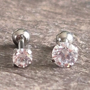 CZ Gem Threadless Stud Earring Tragus Helix Conch Philtrum Medusa 18g 16g Titanium