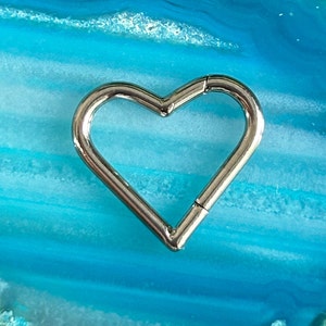 Heart Hinged Segment Clicker Hoop Astm f136 Titanium 16g Tragus Cartilage Rook Daith