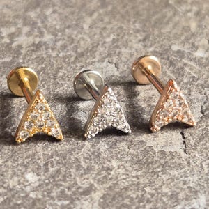 Boucles d'oreilles cartilage barre tragus avec pierres précieuses et flèche chevrons or rose argent or avec filetage intérieur 16 g